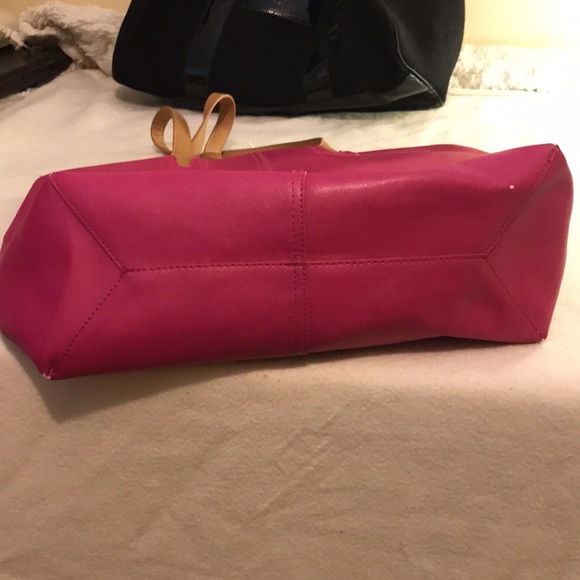 2 Victoria Secret totes - Picture 7 of 8